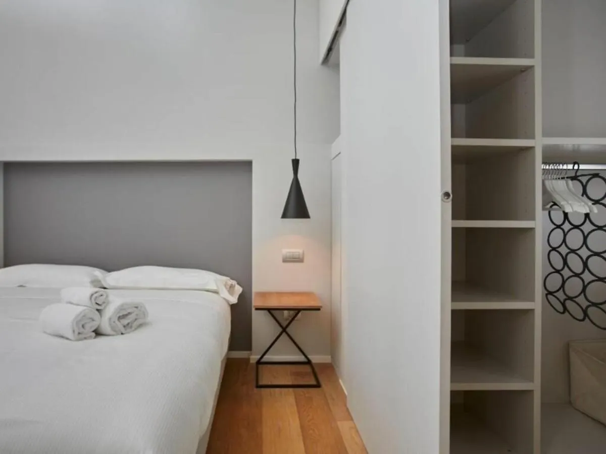 Palazzo Beltrade By Halldis Milan 0*,  Italy