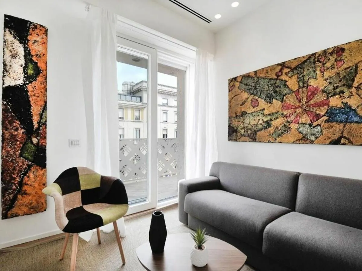 Apartment Palazzo Beltrade By Halldis Milan