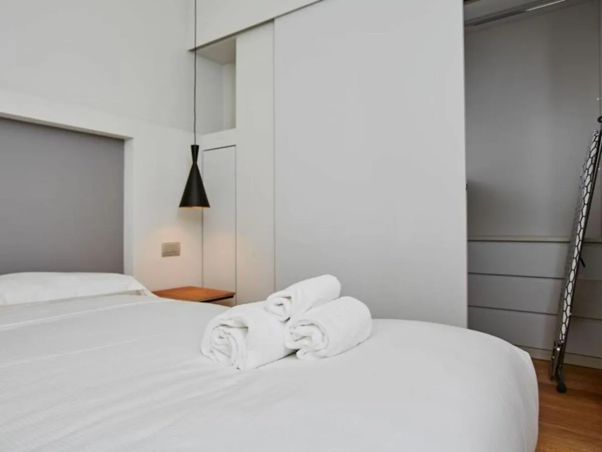 Apartment Palazzo Beltrade By Halldis Milan
