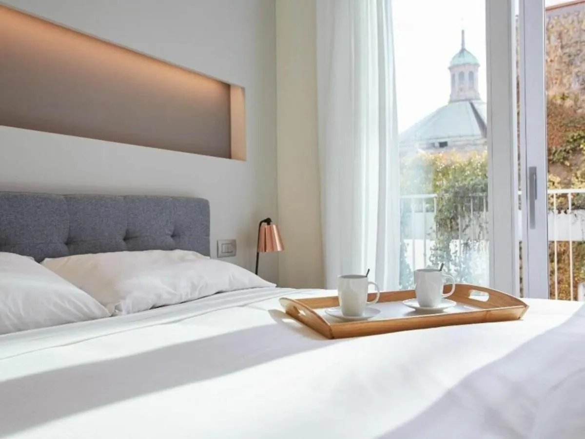 Apartment Palazzo Beltrade By Halldis Milan Italy