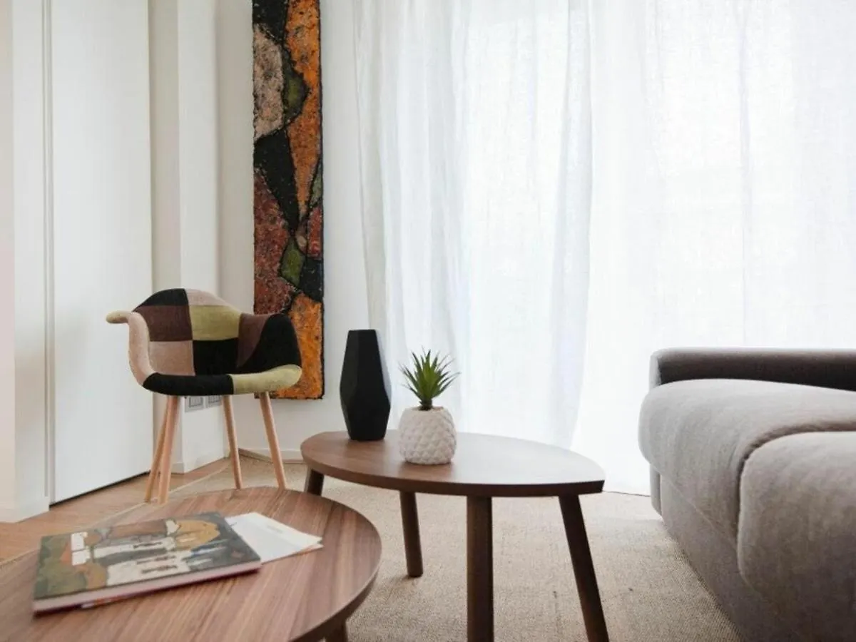 Palazzo Beltrade By Halldis Milan Apartment