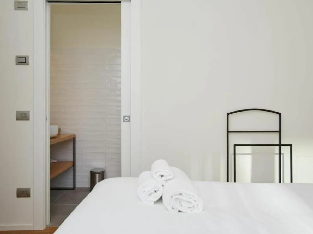 Palazzo Beltrade By Halldis Milan Italy