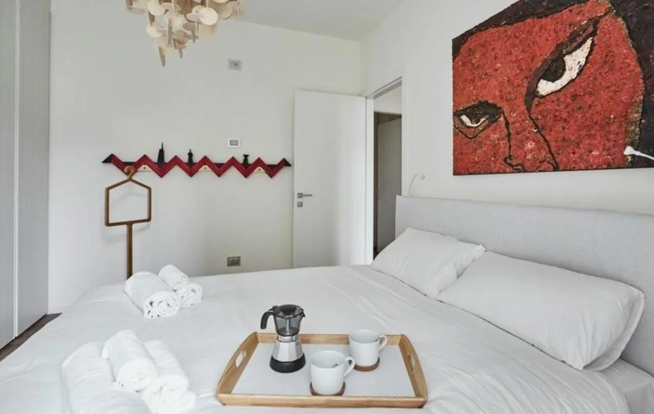 Apartment Palazzo Beltrade By Halldis Milan